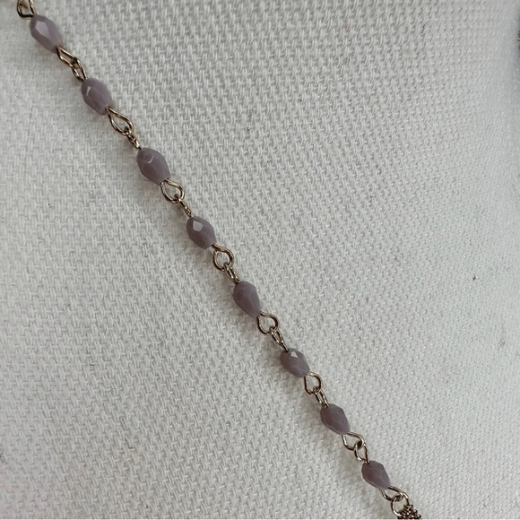 NEW Whimsical Mauve Mixed Stones & Chain Knotted Tassel Necklace - Picture 2 of 8